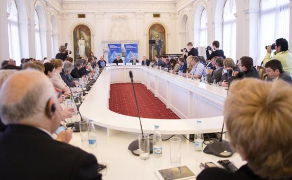 Экономический форум в Ялте посетят дипломаты из Европы и Америки