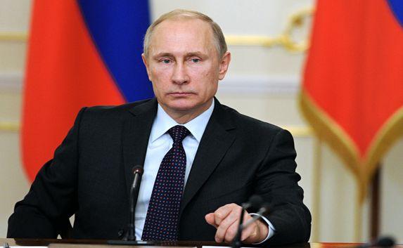 Путин уволил 17 генералов МЧС, МВД и Следственного комитета
