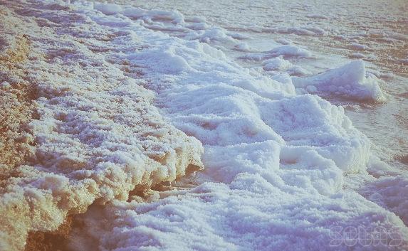 Ледниковый период: Азовское море покрылось льдом до 20 см — видео
