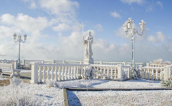 К выходным в Крыму февральские «окна» вновь сменят морозы