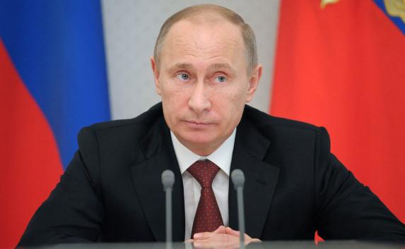 Президент России поздравил город-герой Севастополь 
