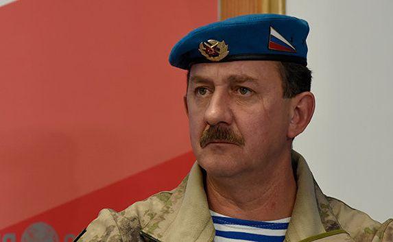 Аксёнов уволил командира полка Народного ополчения Крыма 