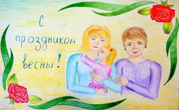 Детские рисунки к 8 марта украсили биллборды Севастополя 