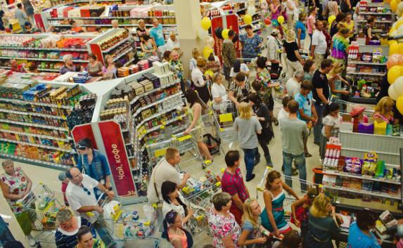 В России могут закрыть гипермаркеты в выходные дни