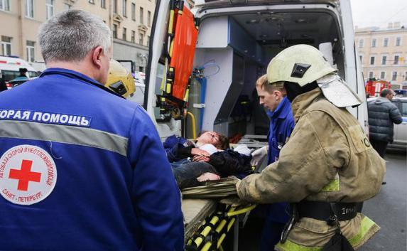 Количество жертв взрыва в Петербурге увеличилось до 14 