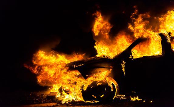 В Крыму водитель насмерть сбил двух человек и сжёг машину как улику