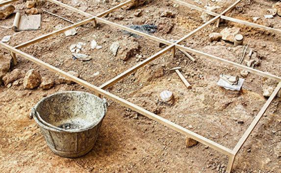 Археологи нашли в Крыму склеп времён Александра Македонского