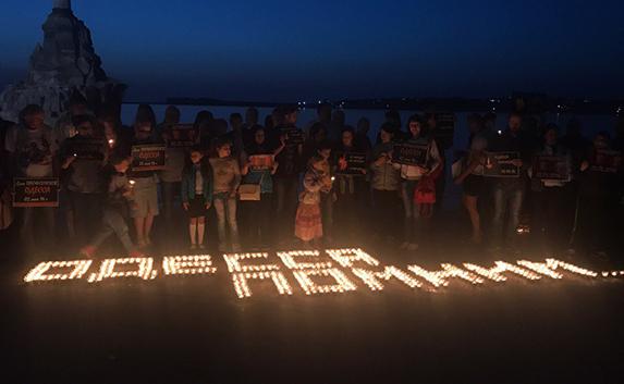 В Севастополе прошла акция памяти жертв одесской трагедии (фото)