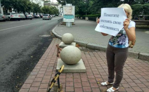 Севастопольцы ждут Путина с плакатами против Генплана 