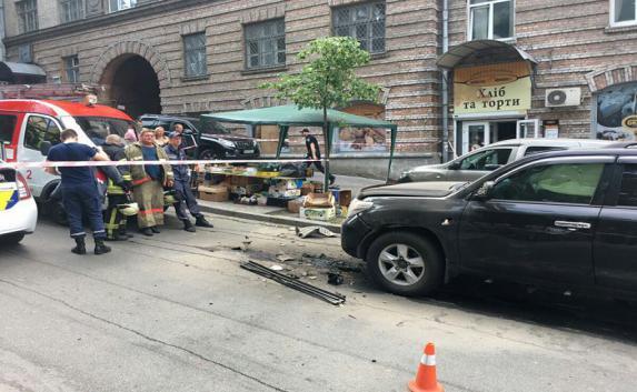 В центре Киева взорвали автомобиль севастопольского бизнесмена (фото)