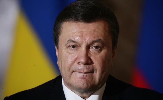 Януковичу выставили  триллионный счёт за Крым