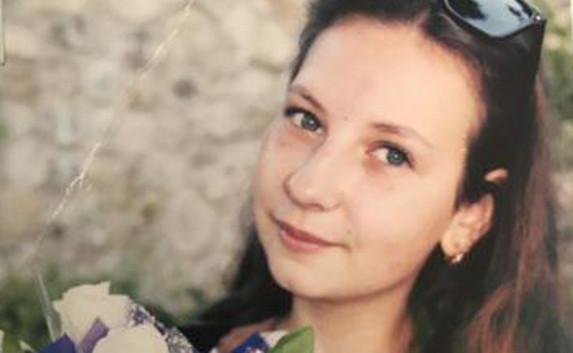 Внимание, розыск: в Крыму пропала 17-летняя девушка (фото, приметы)