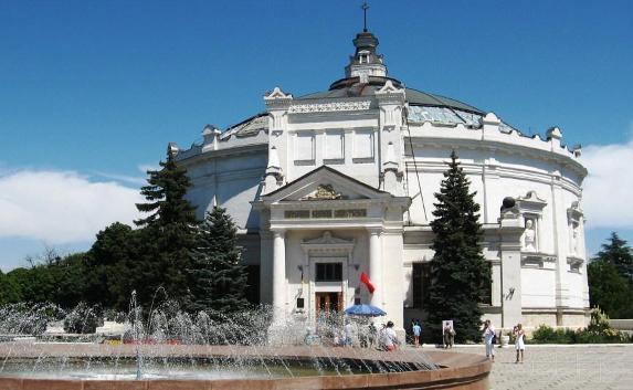 Журналистские съёмки в ряде музеев Севастополя стали платными?