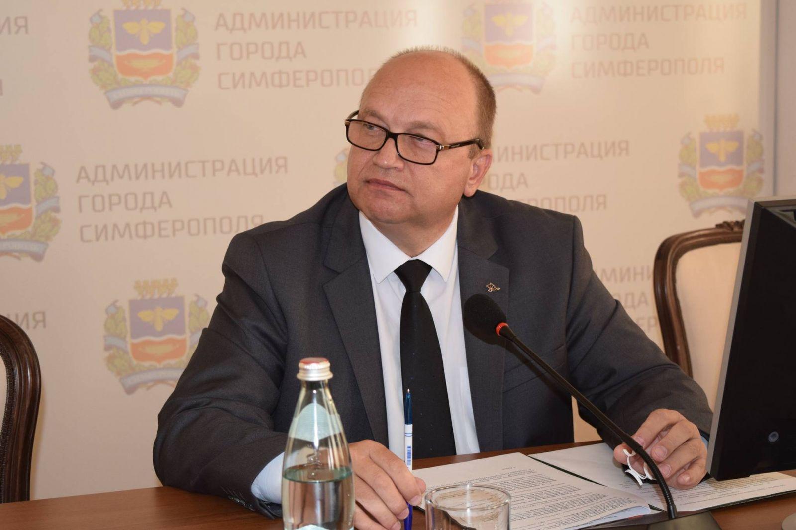 Сайт «Активный Симферополь» разместил опрос об отставке главы города