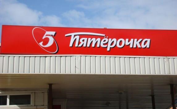 В Подмосковье сотрудница «Пятёрочки» напала на 10-летнего покупателя (видео)
