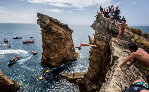 В Крыму устроят чемпионат мира по прыжкам в воду с экстремальной высоты