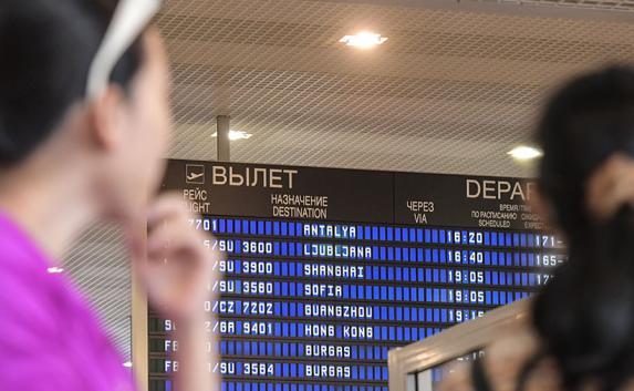 Туристам из Турции придется измерять температуру в аэропортах 