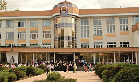 Студентам КФУ хотят выдавать дипломы МГУ