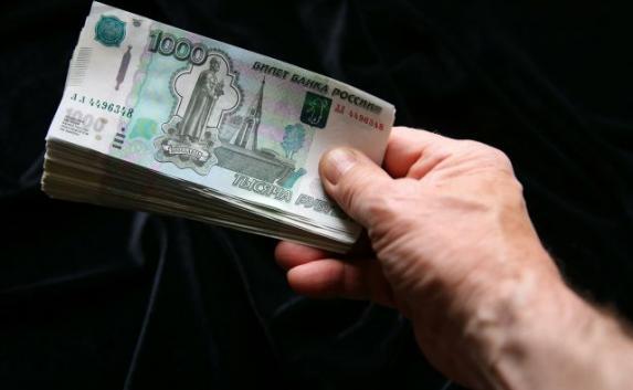 В Севастополе выявили «спонсора», предлагающего несовершеннолетним деньги за секс (фото)
