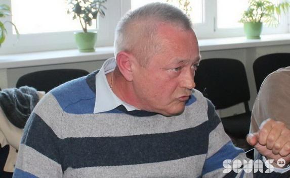 Тенюх пообещал выплатить в ближайшие дни денежное довольствие военнослужащим