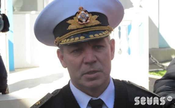 Гайдук обратился к Черноморскому флоту: Не опозорим крымскую землю кровью братоубийства