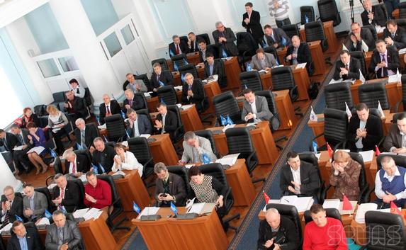 Суд остановил решение Севастопольского горсовета о передачи полномочий Чалому