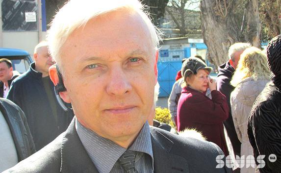 Тюнин: «Регионалы» хотят стать «единороссами» и войти во власть