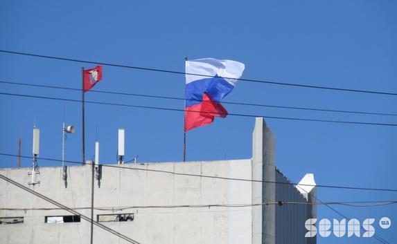 Путин поручил создать федеральные органы власти в Крыму и Севастополе