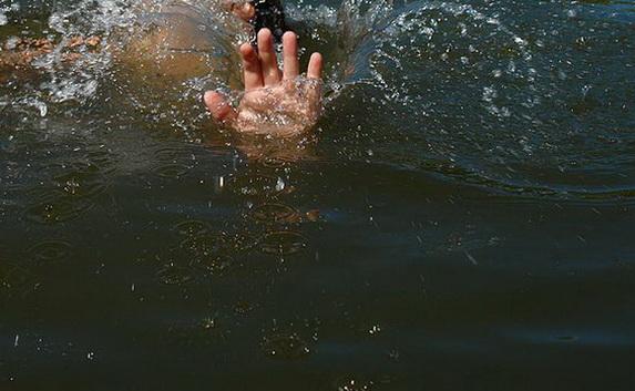 В Севастополе утонула семилетняя девочка