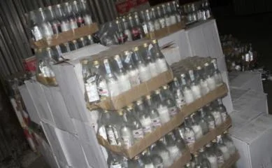 В Алуште изъяли 475 бутылок нелегального алкоголя