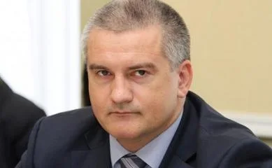Аксенов вошел в топ цитируемых блогеров страны