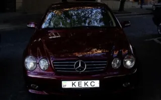 В Севастополе ведется фотоохота на крутые номера автомобилей (Часть 1)