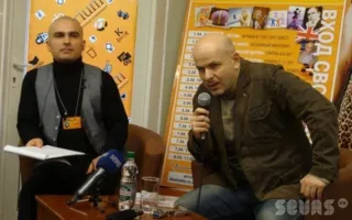 Эпатажный Олесь Бузина на встрече с севастопольскими читателями презентовал новую книгу, критиковал власть и шутил о женщинах