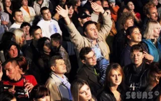 Народное гуляние по случаю трех праздников: Покрова Пресвятой Богородицы, Дня украинского казачества и Дня урожая