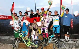 В Севастополе завершился последний этап Кубка Украины по скоростному спуску на велосипеде ― даунхиллу