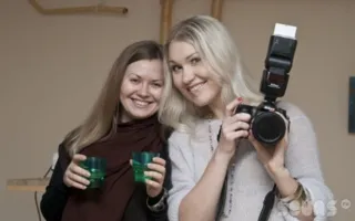 Выставка современного искусства в пропорции шесть абстракций Коваленко к семи графическим образам Грезиной