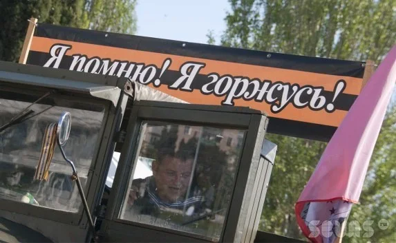 Раритетные автомобили на выставке ретро-техники в рамках фестиваля «Ради жизни на земле»