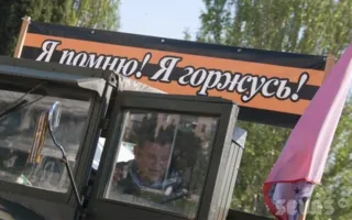 Раритетные автомобили на выставке ретро-техники в рамках фестиваля «Ради жизни на земле»