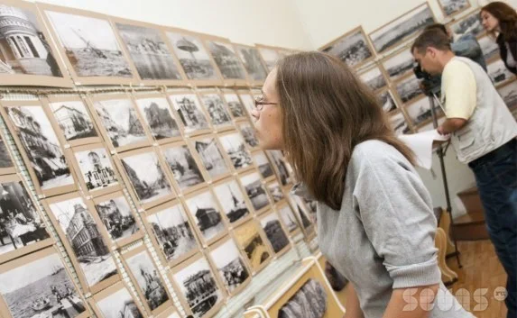 Уникальная коллекция ретро-фотографий Севастополя представлена в Центральной детской библиотеке