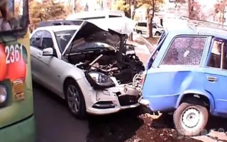 В Севастополе менее чем за сутки в районе остановки «Героев Сталинграда» произошло две аварии