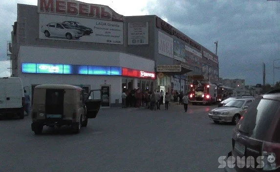 Пожар в супермаркете «Фокстрот» потушили меньше чем за час 
