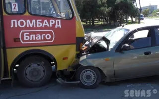 В Севастополе на проспекте Героев Сталинграда произошло ДТП. Есть пострадавшие
