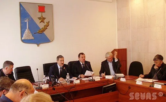 Президиум утвердил проект повестки очередного пленарного заседания сессии горсовета