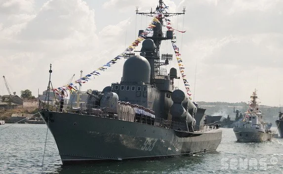 Украина по-прежнему будет взимать сборы и налоги за топливо и материалы, ввозящиеся для Черноморского флота, — Андрей Шкиль