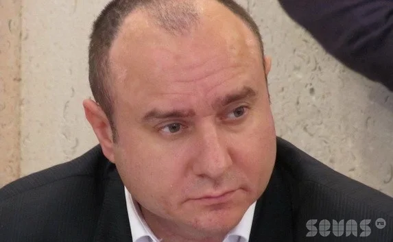 Басов: «Кравчук должен сидеть за решеткой, а не предлагать новые государственные праздники»