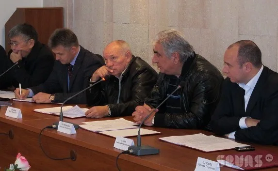 Севастопольские депутаты решили, с чем соберутся на сессию