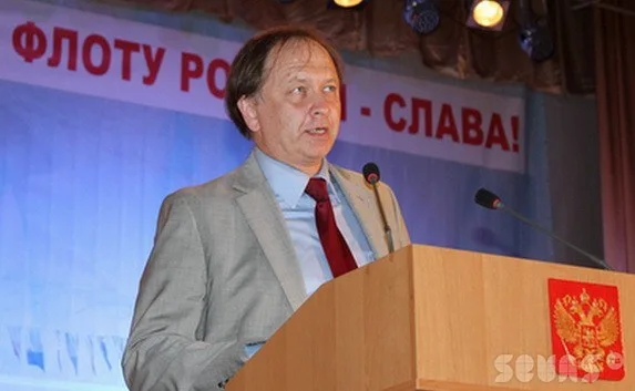 Генконсул РФ Андреев не верит, что с 2015 года граждан бывшего СССР будут пускать в Россию только по загранпаспортам