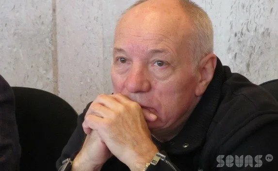 Ермаков попросил Савенкова при критике бывших руководителей города называть фамилии, чтобы «на него не думали»