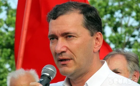 Белик заявил, что в бюджет на 2013 год не заложены средства на референдум по застройке мыса Хрустальный