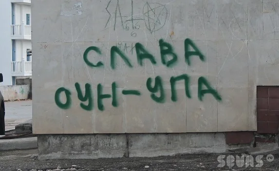 Рубанов горд, что севастопольцы не поехали в ответ разрисовывать памятники во Львове